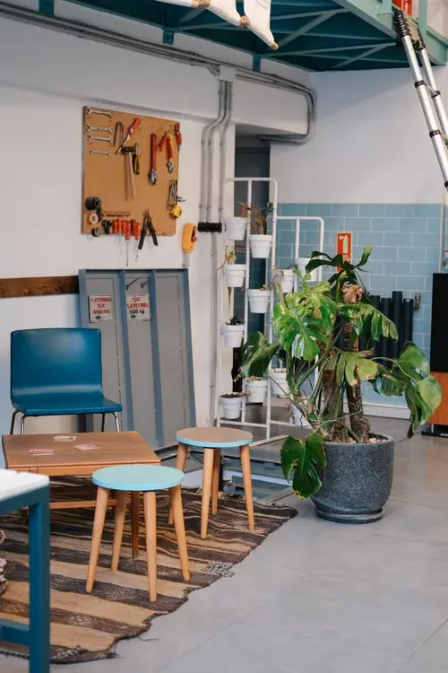 vue d'extérieur d'une rénovation d'un bureau professionnel